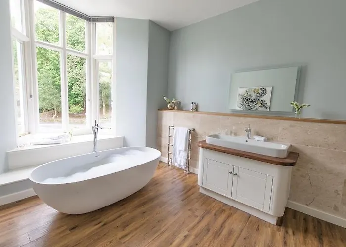 Forest Side 3* Grasmere