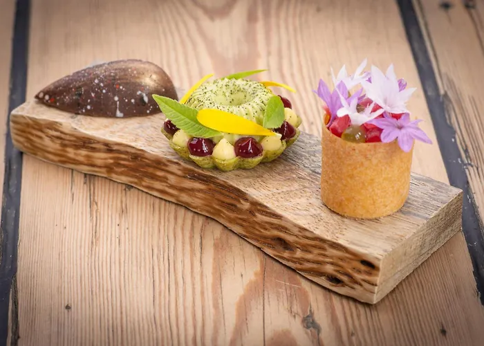 Forest Side Hotel 3*